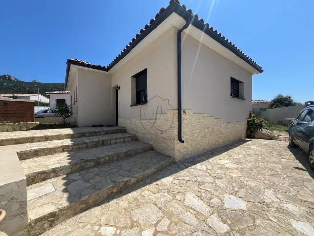 Maison de type T4 89m² Figari