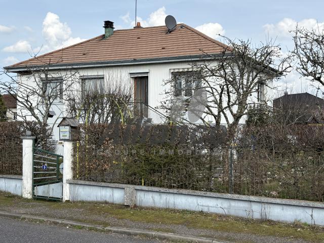 MAISON DE TYPE F5 SUR SOUS SOL A FOUGEROLLES