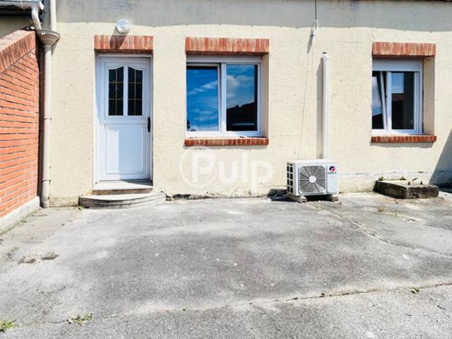 Maison de type plain pied de 45m² habitables, bel extérieur, idéal 1ère acquisition ou investisseur