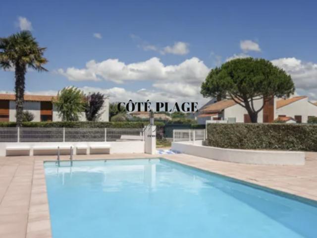 MAISON de VACANCES T2 RÉSIDENCE AVEC PISCINE SAINT PAL