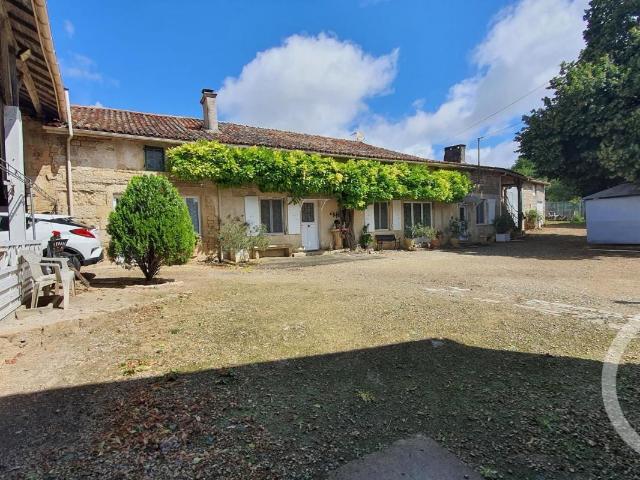 Maison de village