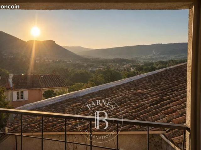 Maison de village 4 pièces 80 m²