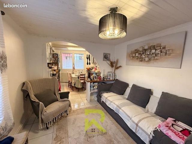 Maison de village 4 pièces 80 m²