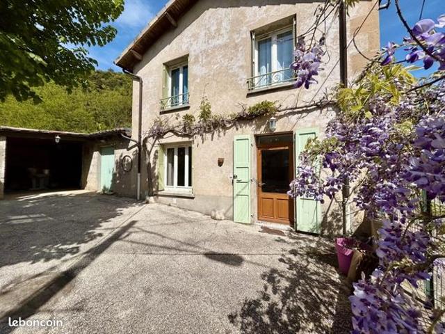 Maison de village 4 pièces 82 m²