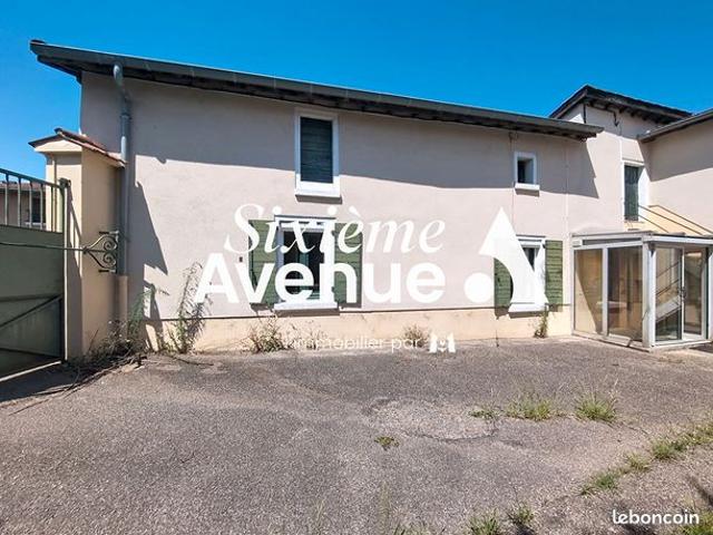 Maison de village 4 pièces 90 m²