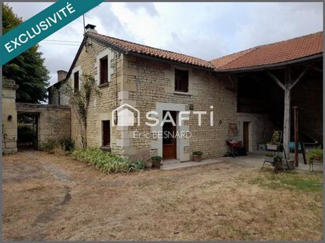 Maison de village 4 pièces 90m2 environ 86200 Sammarçolles