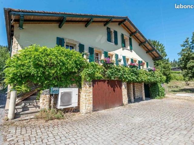 Maison de village 4 pièces 100 m²