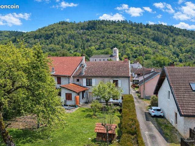 Maison de village 4 pièces 102 m²