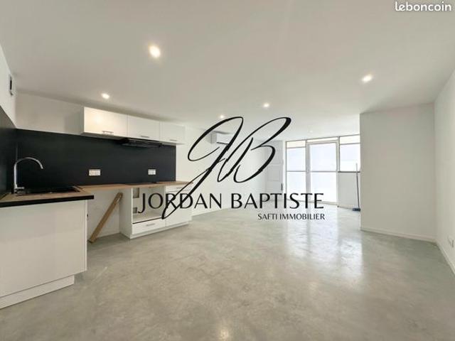 Maison de village 4 pièces 120 m²