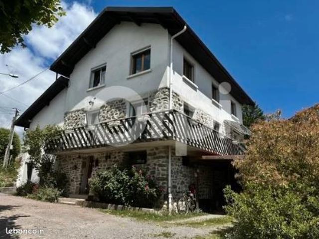 Maison de village 4 pièces 133 m²