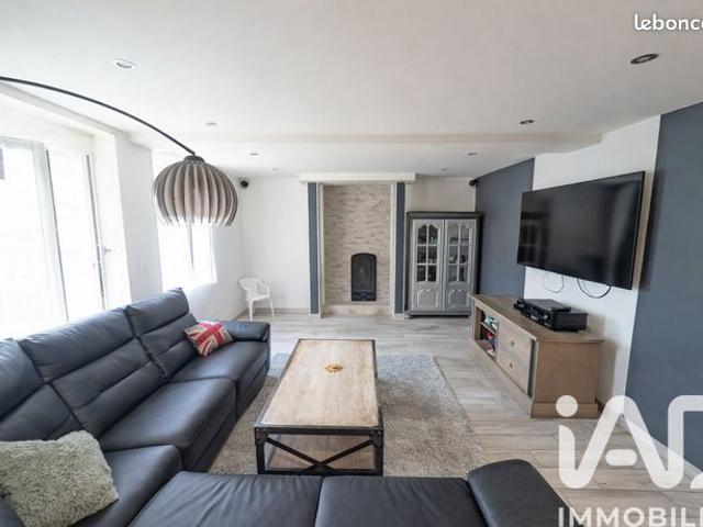 Maison de village 4 pièces 144 m²