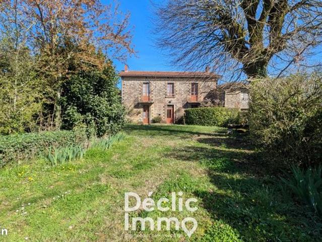 Maison de village 4 pièces 146 m²