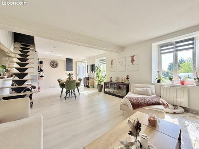 Maison de village 4 pièces 146 m²
