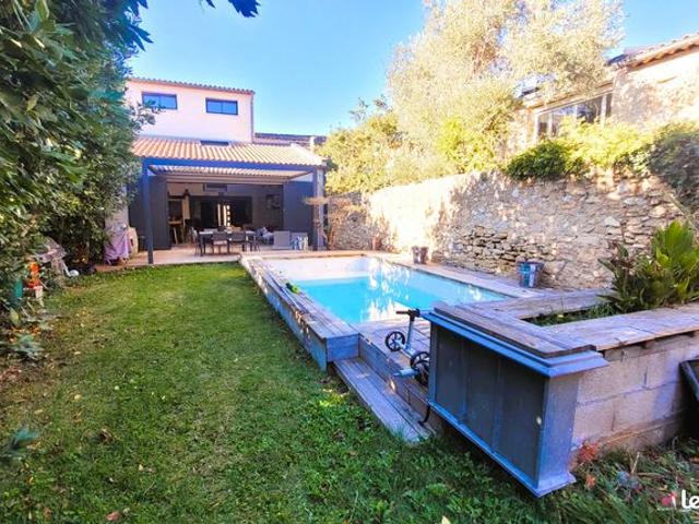 Maison de village 4 pièces 150 m²