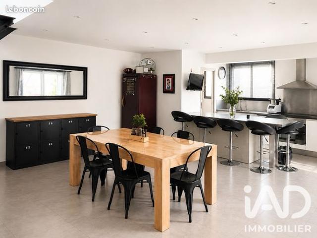 Maison de village 4 pièces 170 m²