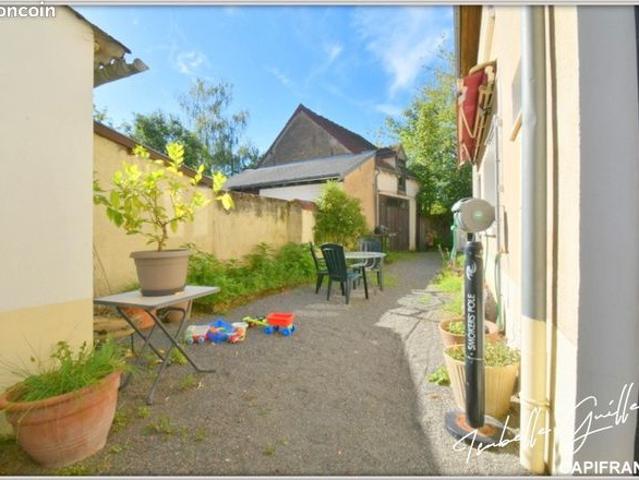 Maison de village 4 pièces 172 m²