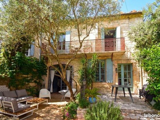 Maison de village 4 pièces 180 m²