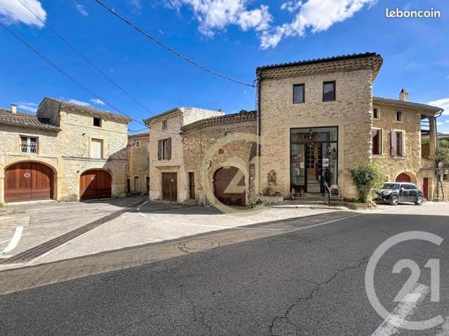 Maison de village 4 pièces 181 m²