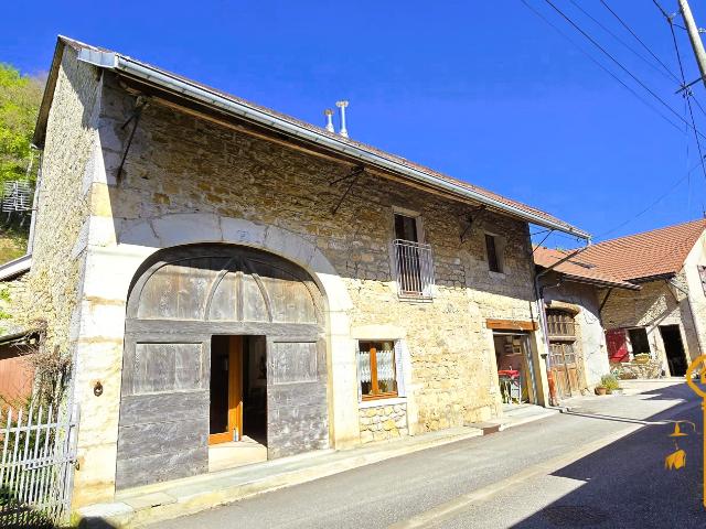 Maison de village 4 pièces de 115 m2 habitables