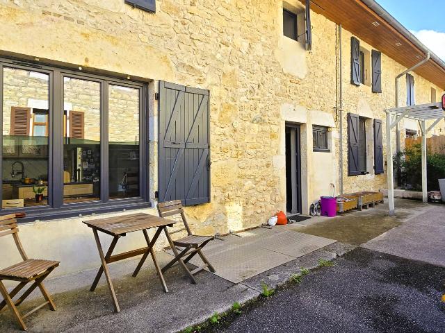 Maison de Village 4 Pièces de 130 m2 habitables
