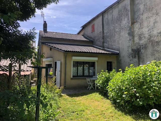 Maison de village 56m ² 56m² Lacombe