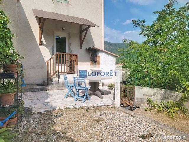 Maison de village 5 pièces 90 m²