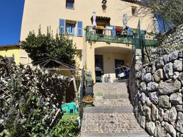 Maison de village 5 pièces 97 m²