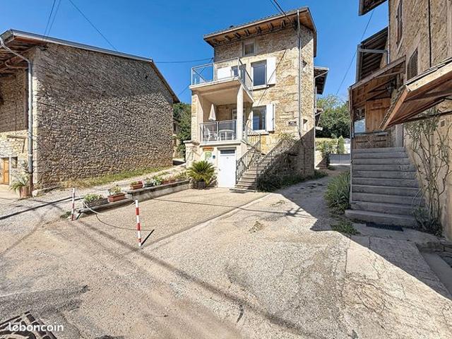 Maison de village 5 pièces 94 m²