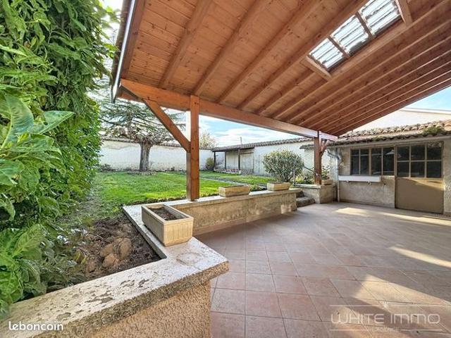 Maison de village 5 pièces 100 m²