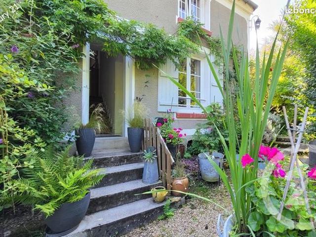 Maison de village 5 pièces 100 m²