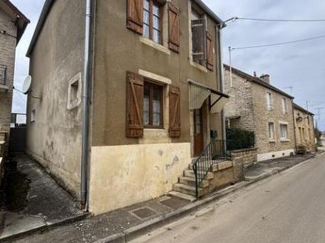 Maison de village 5 pièces 100 m²