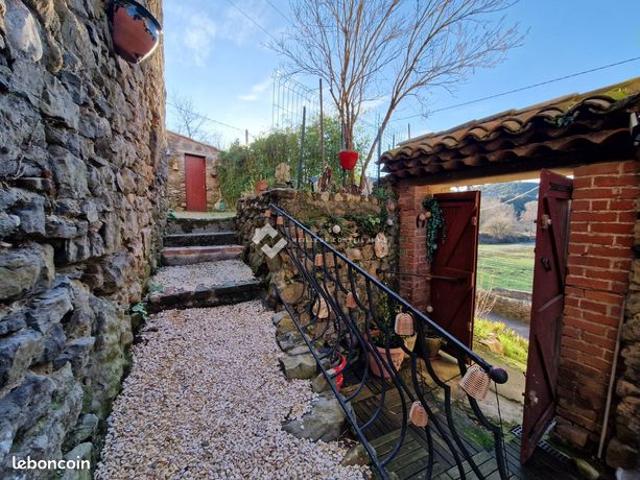 Maison de village 5 pièces 105 m²
