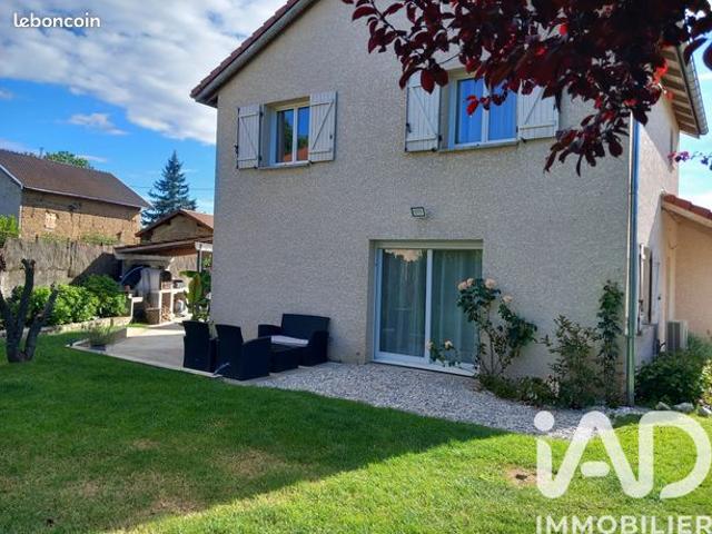 Maison de village 5 pièces 110 m²