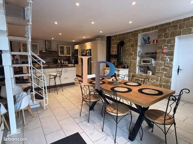 Maison de village 5 pièces 153 m²