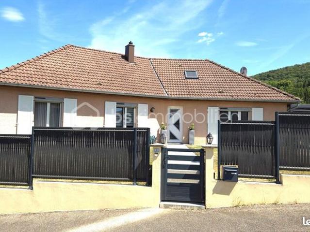 Maison de village 5 pièces 139 m²
