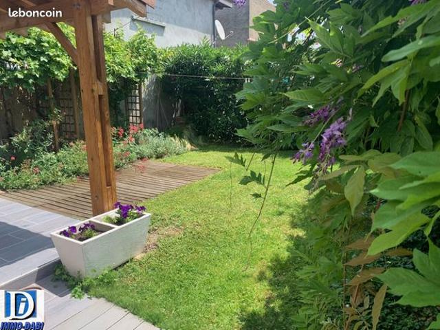 Maison de village 5 pièces 143 m²