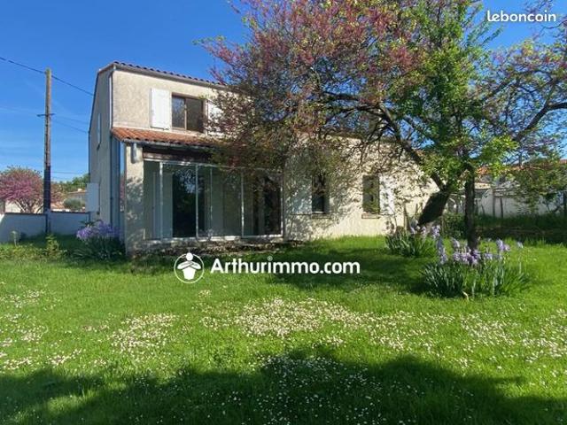 Maison de village 5 pièces 145 m²