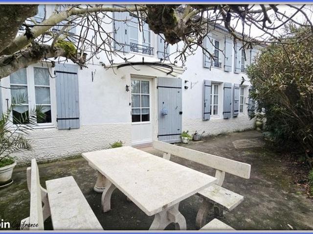 Maison de village 5 pièces 145 m²