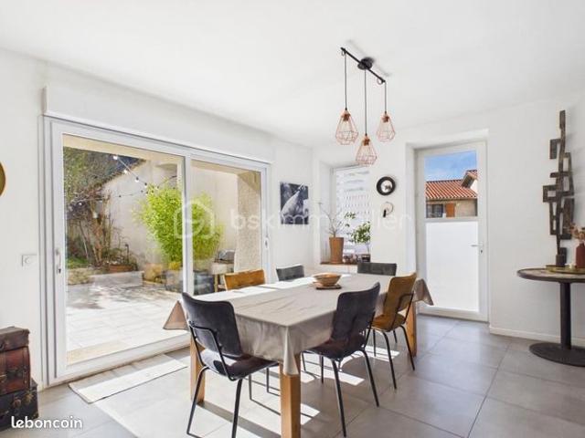 Maison de village 5 pièces 148 m²