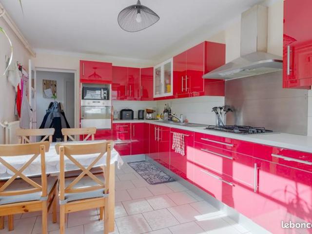 Maison de village 5 pièces 150 m²