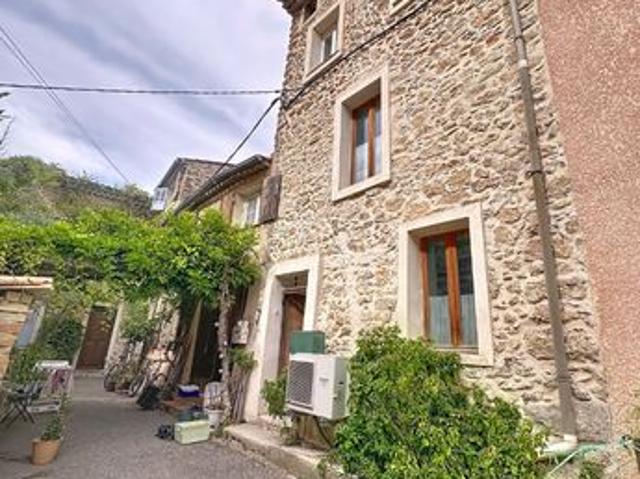 Maison de village 5 pièces 150 m²
