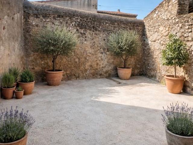 Maison de village 5 pièces 150 m²