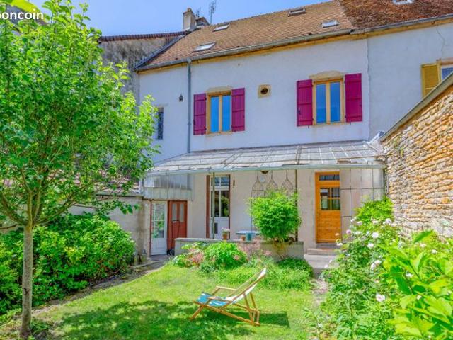 Maison de village 5 pièces 152 m²