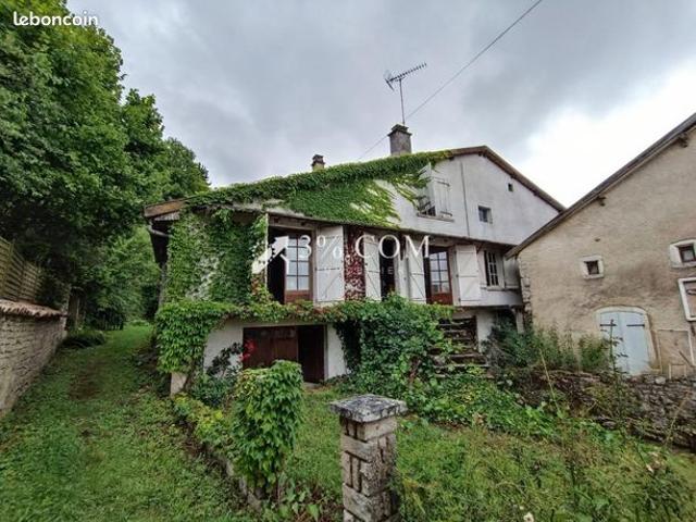 Maison de village 5 pièces 153 m²