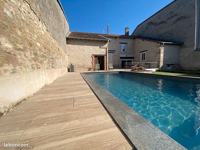 Maison de village 5 pièces 157 m²