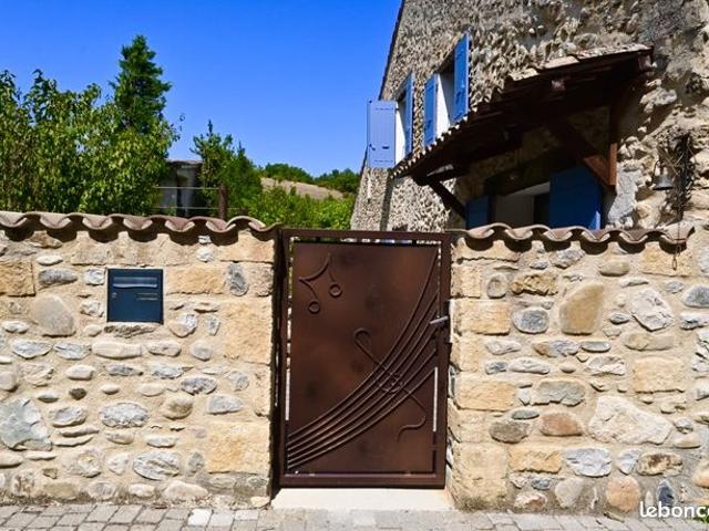 Maison de village 5 pièces 160 m²