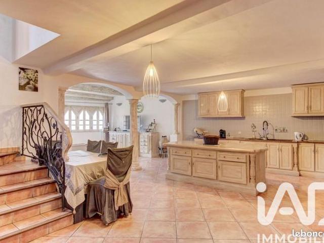 Maison de village 5 pièces 163 m²