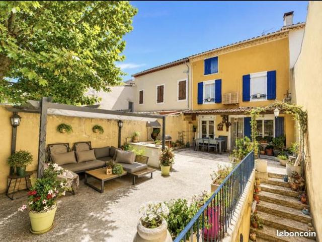 Maison de village 5 pièces 180 m²