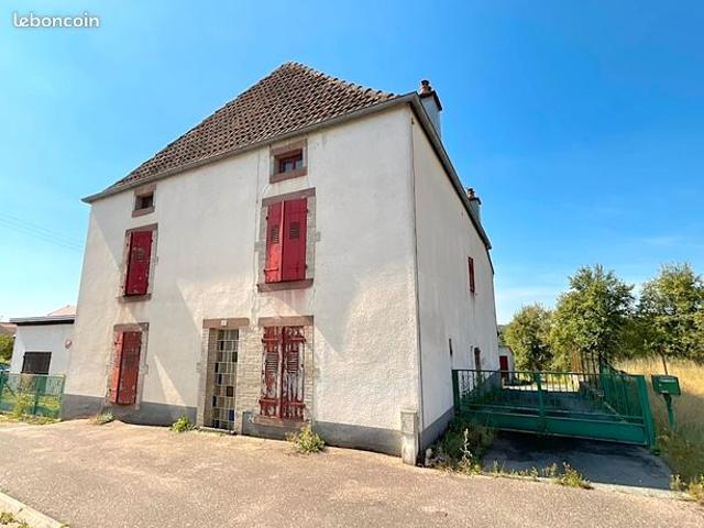 Maison de village 5 pièces 180 m²