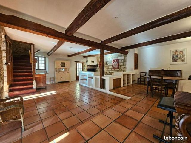 Maison de village 5 pièces 188 m²